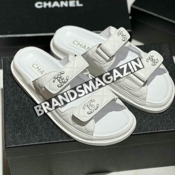 Шлепанцы Chanel BM70547477
