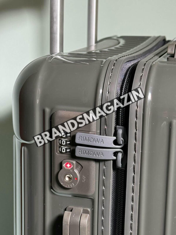 Чемодан Rimowa BM45893713777 7
