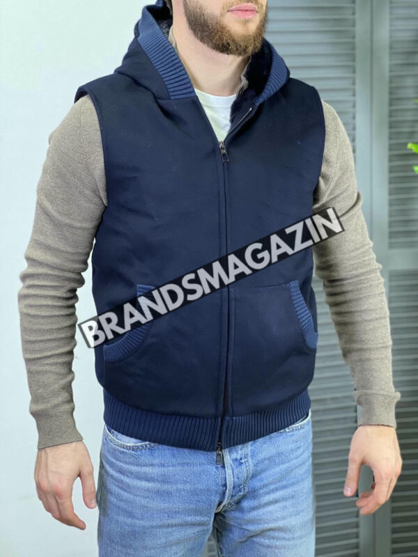 Безрукавка Loro Piana на меху BM46175777077