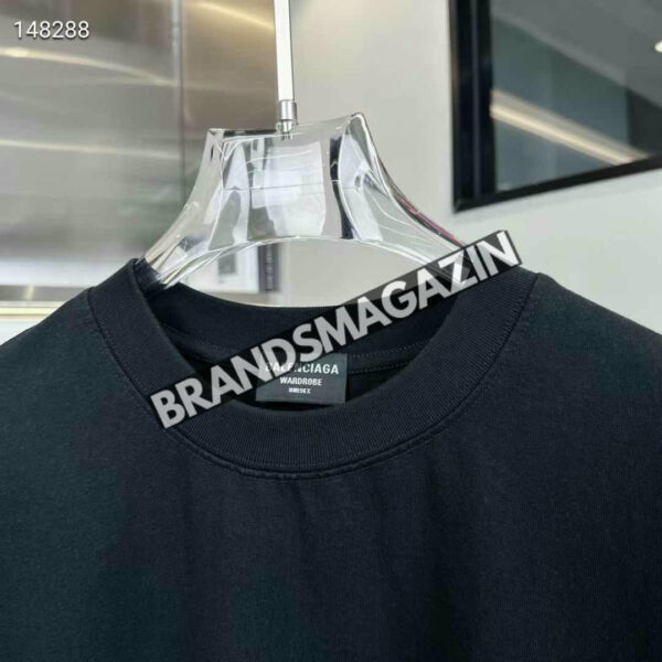 Футболка Balenciaga BM47171496677 2