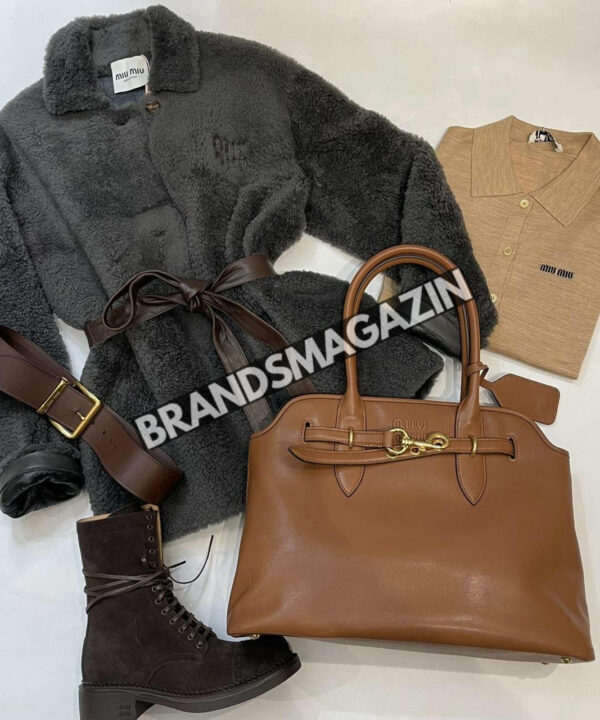 Шуба MIU MIU BM47391863977 Шуба MIU MIU BM47391863977