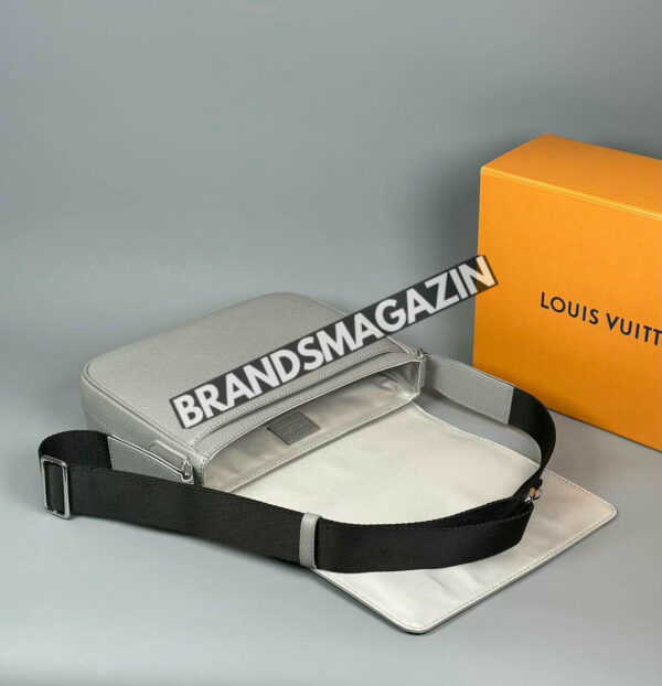 Сумка-мессенджер Louis Vuitton BM46174881877 4