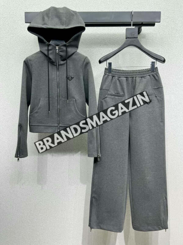 Костюм Prada BM47297192477