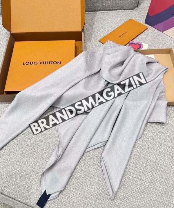 Платок Louis Vuitton BM46609259177 Платок Louis Vuitton BM46609259177