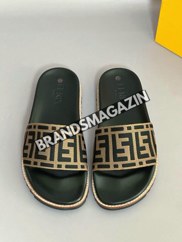 Шлепанцы Fendi BM71652877 3
