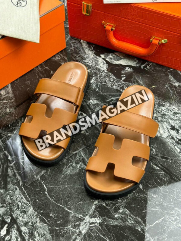 Шлепанцы Hermes BM47421405377