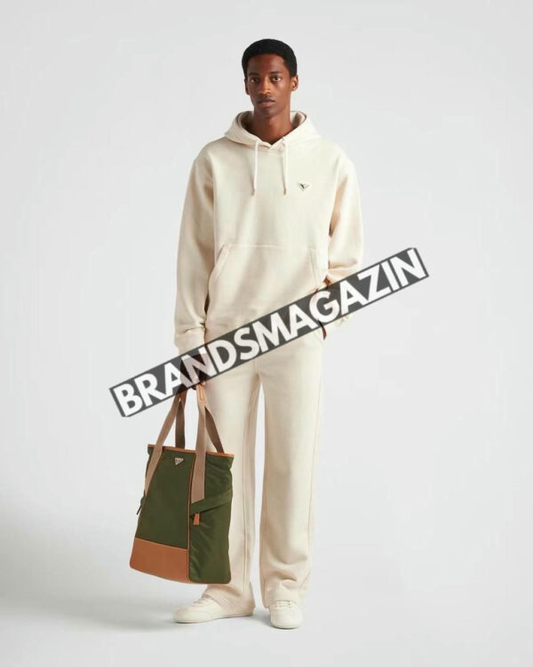 Худи Prada BM46683844377