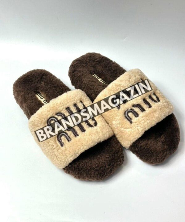 Тапочки MIU MIU BM45978927377 Тапочки MIU MIU BM45978927377