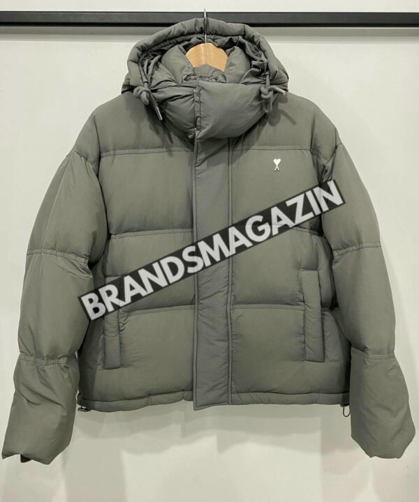 Пуховик Ami BM46275113977 Пуховик Ami BM46275113977