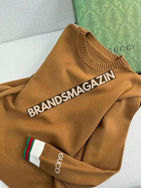 Свитер Gucci BM45984379977