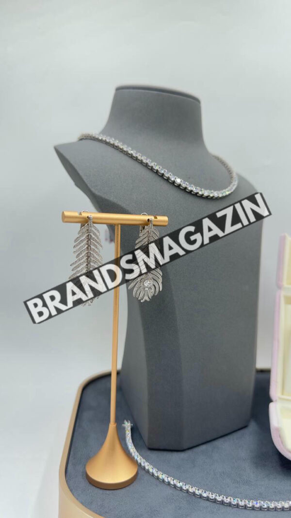 Серьги Boucheron BM46355841177