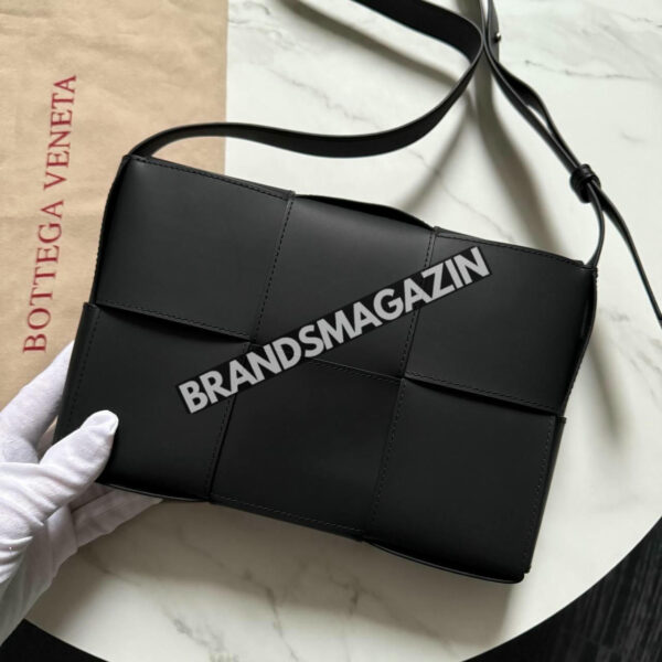 Сумка-мессенджер Bottega Veneta BM47304334277 3