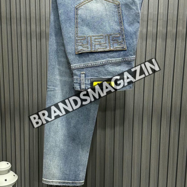 Джинсы Fendi BM46747132177