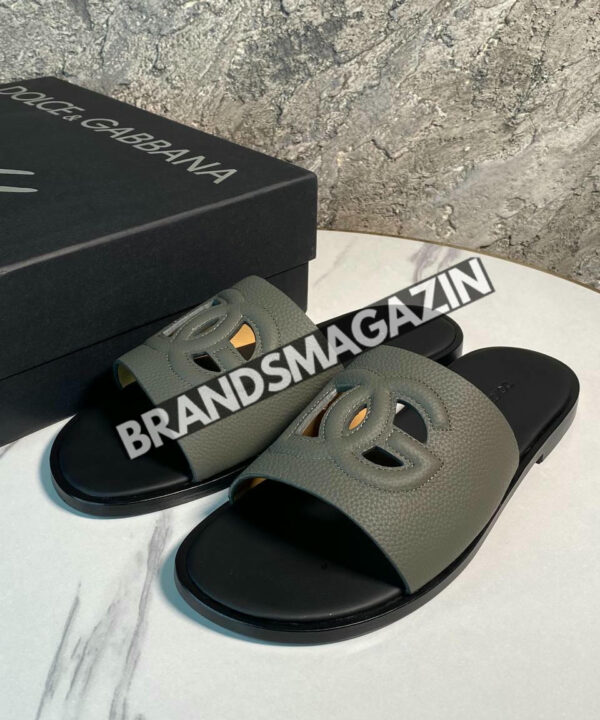 Шлепанцы Dolce&Gabbana BM47527568777 Шлепанцы Dolce&Gabbana BM47527568777