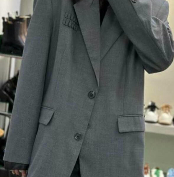 Пиджак MIU MIU BM69927577