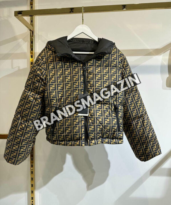 Двусторонний пуховик Fendi BM46071258277 Двусторонний пуховик Fendi BM46071258277