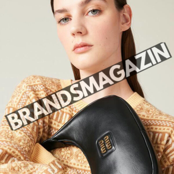 Кофта MIU MIU BM45700376577 4