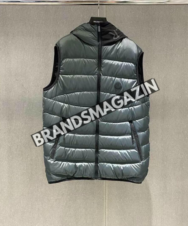 Безрукавка Moncler BM45841033477 Безрукавка Moncler BM45841033477