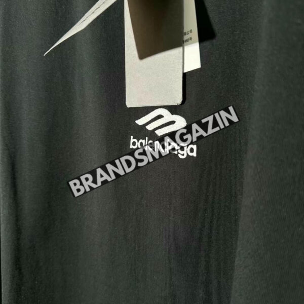 Футболка Balenciaga BM47372577777 5