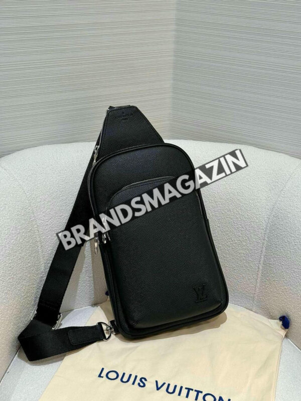 Сумка-слинг Louis Vuitton BM46963588977