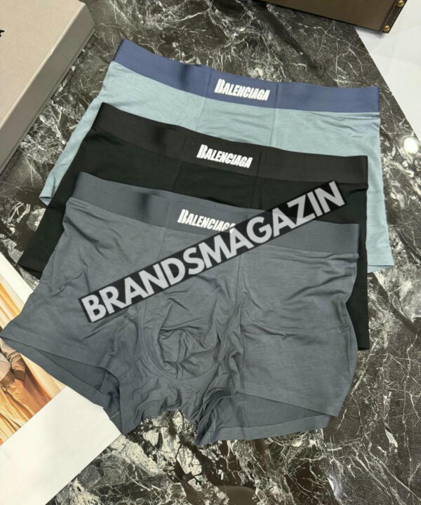 Комплект трусов боксеры Balenciaga BM7069077 Комплект трусов боксеры Balenciaga BM7069077