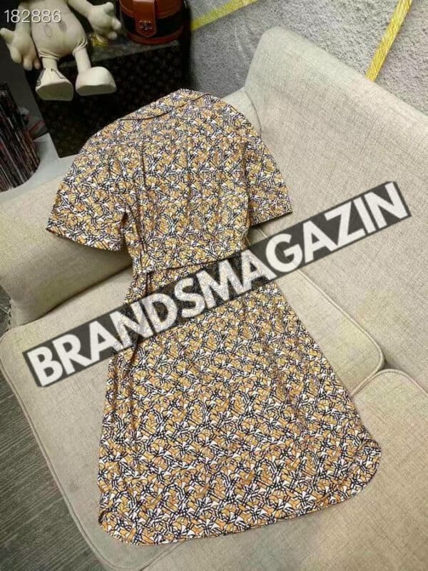 Платье Burberry BM71315377 2