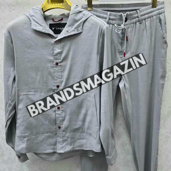 Льняной костюм Kiton BM69817177