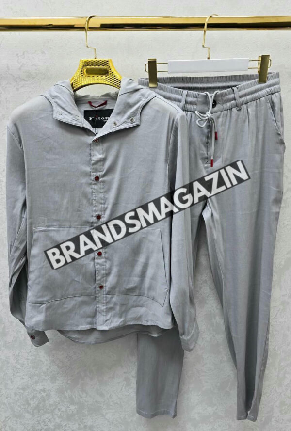 Льняной костюм Kiton BM69817177