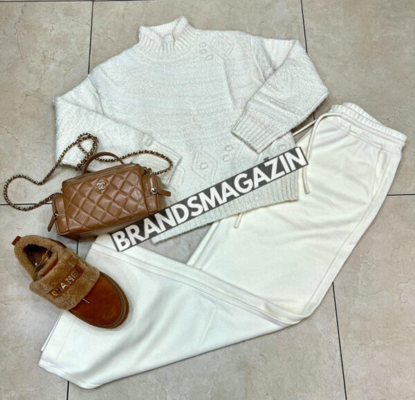 Свитер Chanel BM46667095377