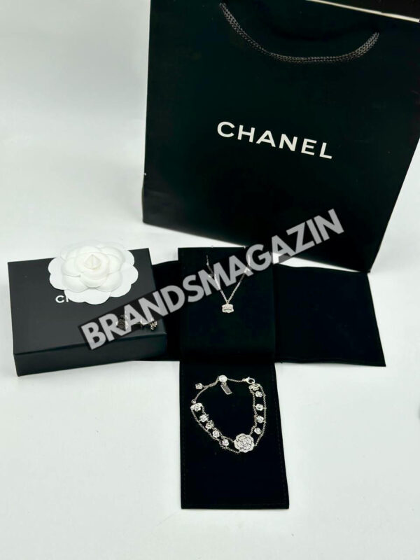 Серьги Piaget BM45916041077 2
