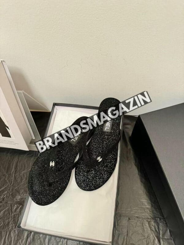 Шлепанцы Chanel BM70817077