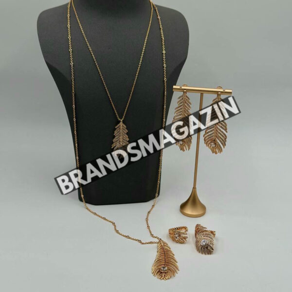 Кольцо Boucheron крупное BM46189825577