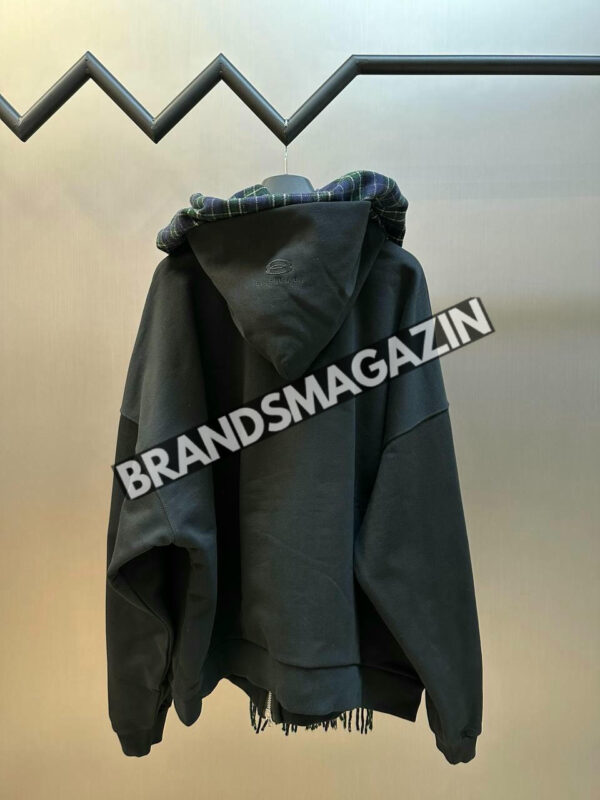 Худи Balenciaga BM46478710577 2