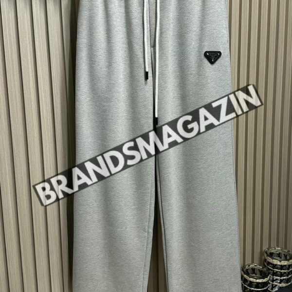 Спортивные штаны Prada BM47568989677