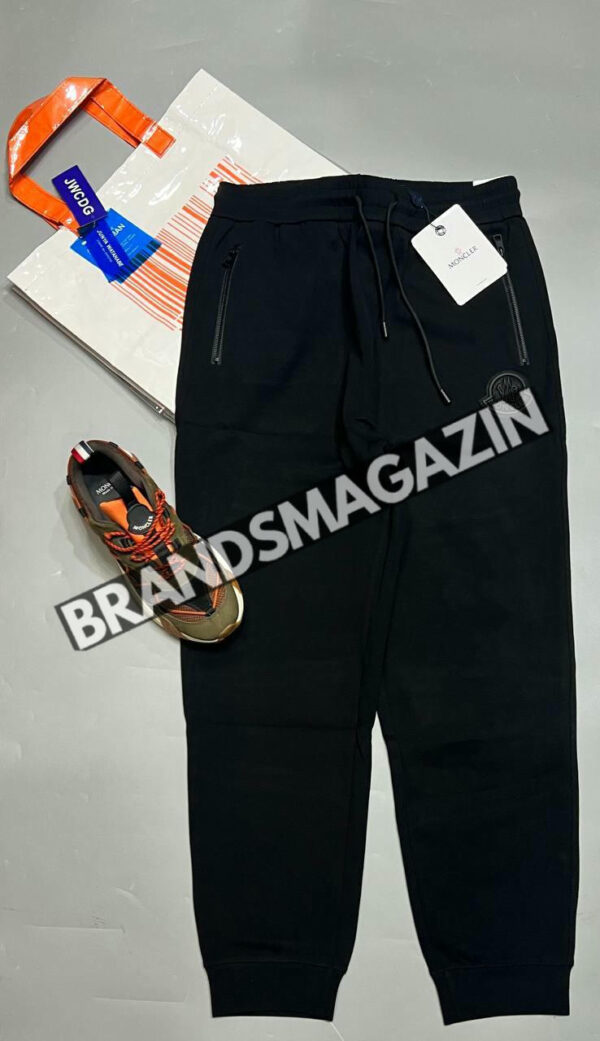 Спортивные штаны Moncler BM46059649777