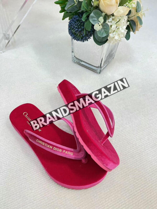 Шлепанцы Dior BM71076177