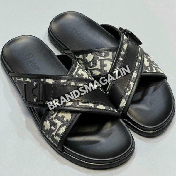 Шлепанцы Christian Dior BM71701177