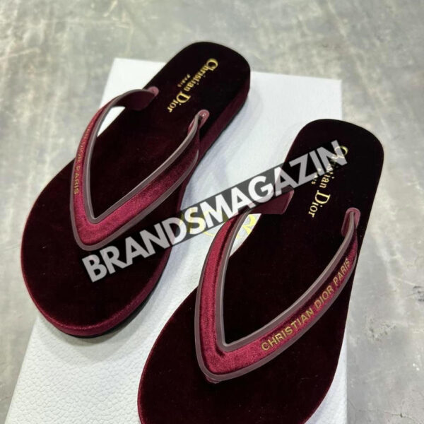 Шлепанцы Dior BM71254077