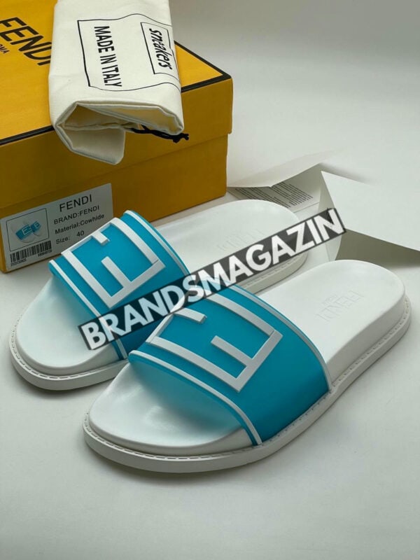 Шлепанцы Fendi BM71365577