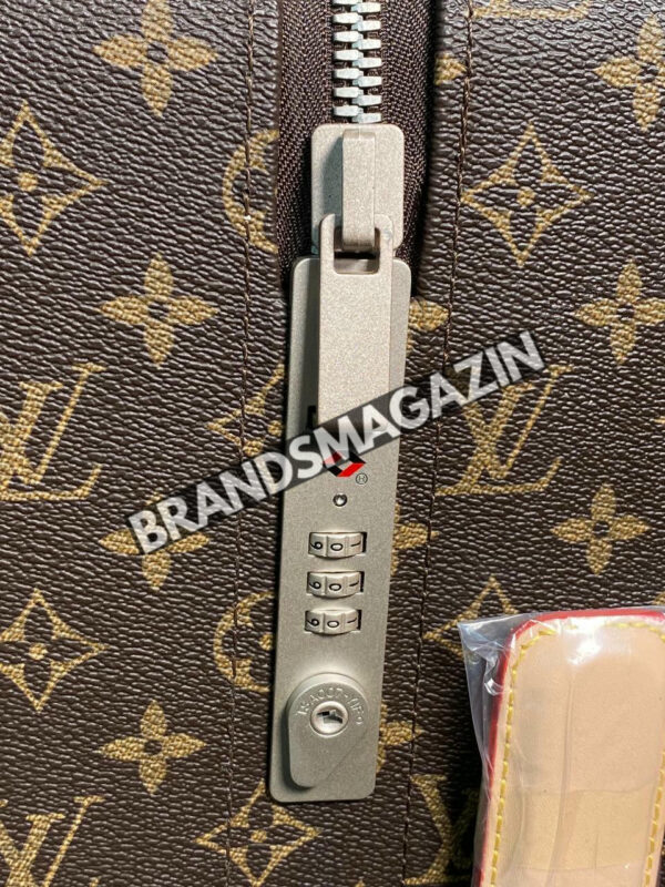 Чемодан Louis Vuitton BM47636322577 4