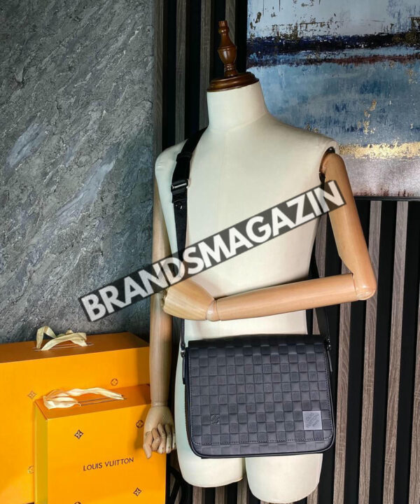 Сумка-мессенджер Louis Vuitton BM47476851777 Сумка-мессенджер Louis Vuitton BM47476851777