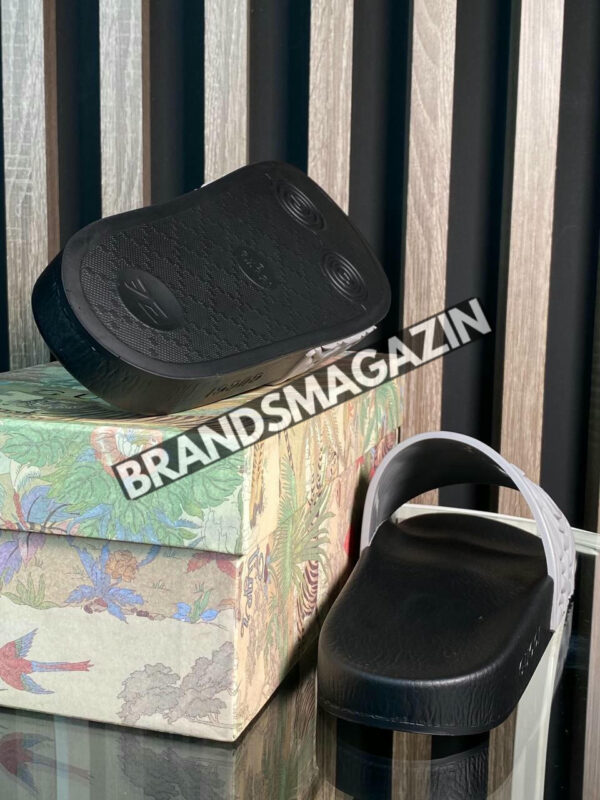 Шлепанцы Gucci BM70427577 2
