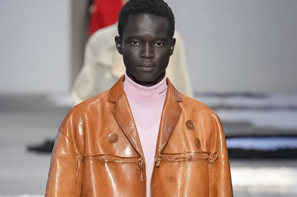 Новая эстетика силуэта: Prada весна‑лето 2026 для мужчин