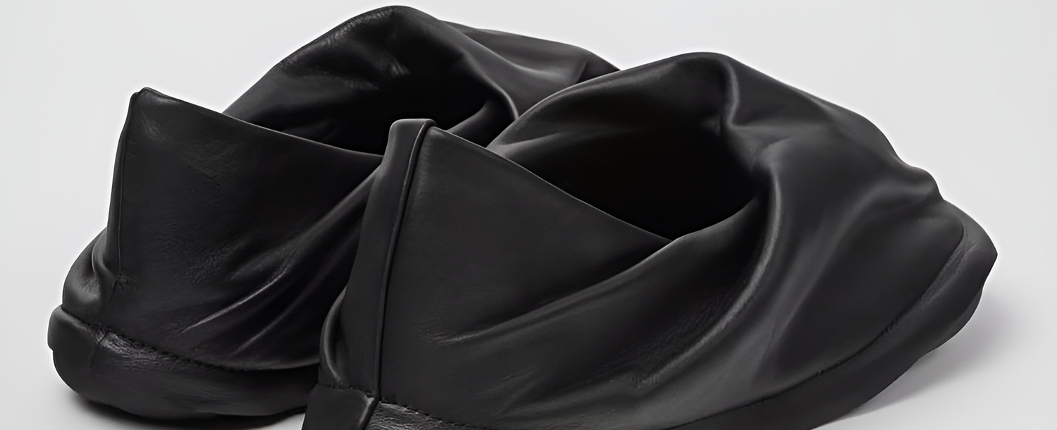 Коллаб дня: тапочки Issey Miyake × Camper
