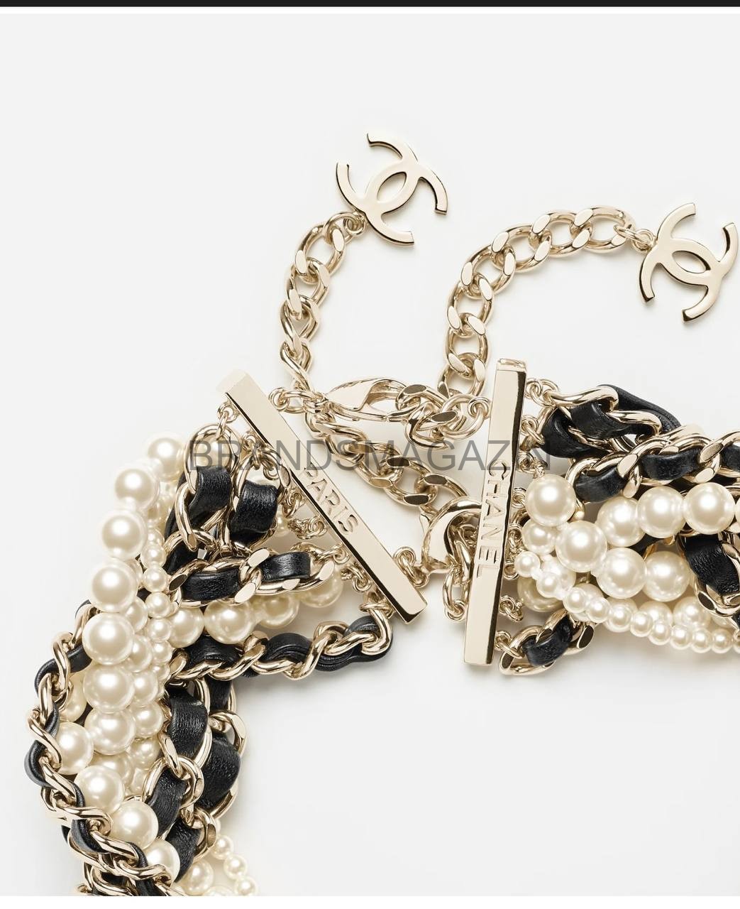 Эстетичное колье Chanel с гравировкой BM7777711 7 Эстетичное колье Chanel с гравировкой BM7777711 7