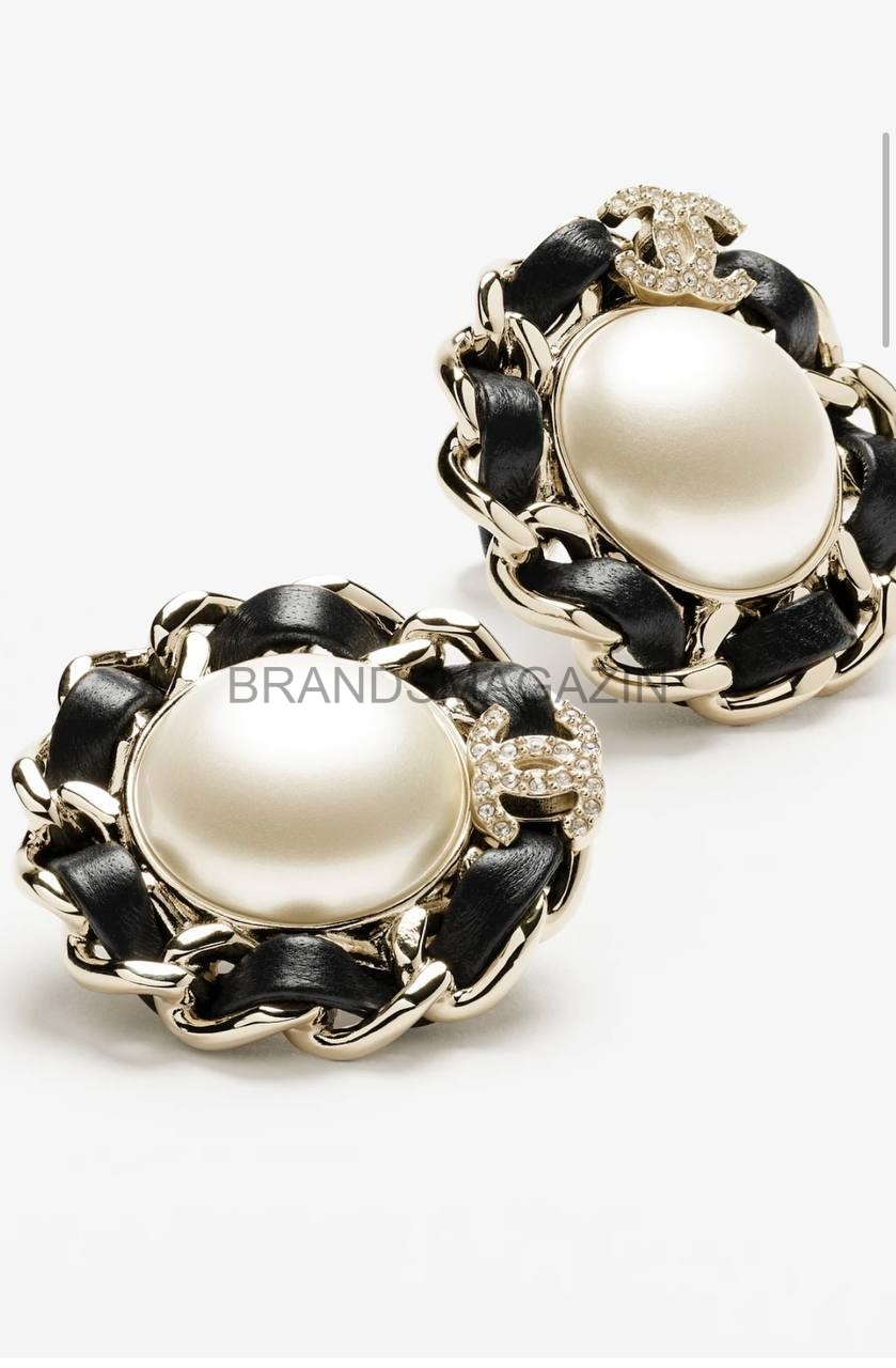 Эстетичное колье Chanel с гравировкой BM7777711 6 Эстетичное колье Chanel с гравировкой BM7777711 6